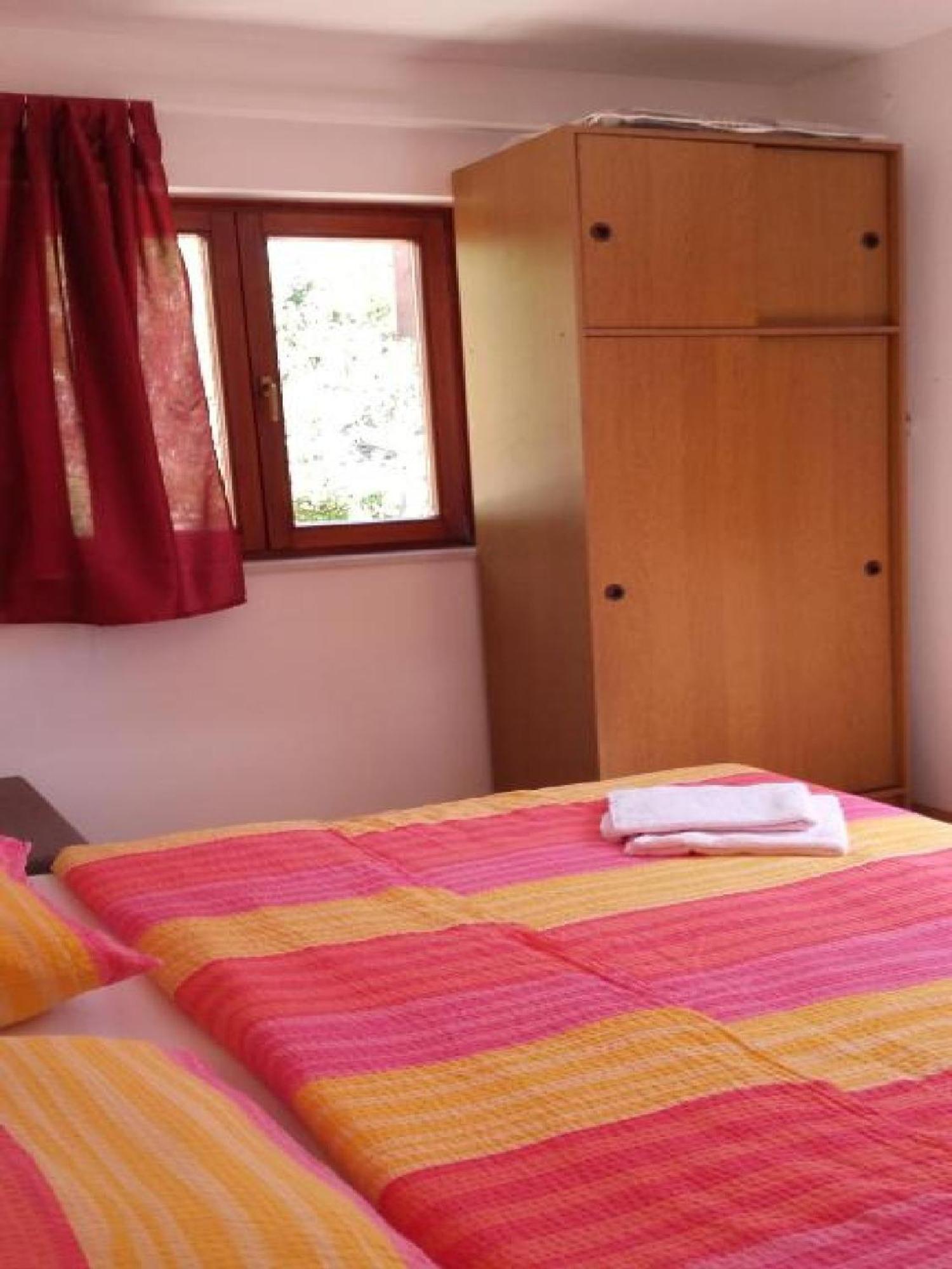 Apartments Smilje I Maslina Горни-Карин Номер фото